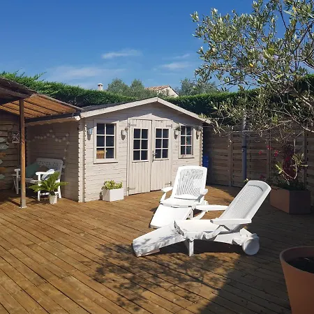 Agreable Maison Avec Grande Terrasse Au Calme Вілла *