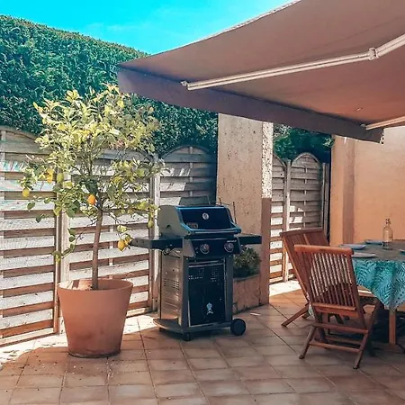 Agreable Maison Avec Grande Terrasse Au Calme *